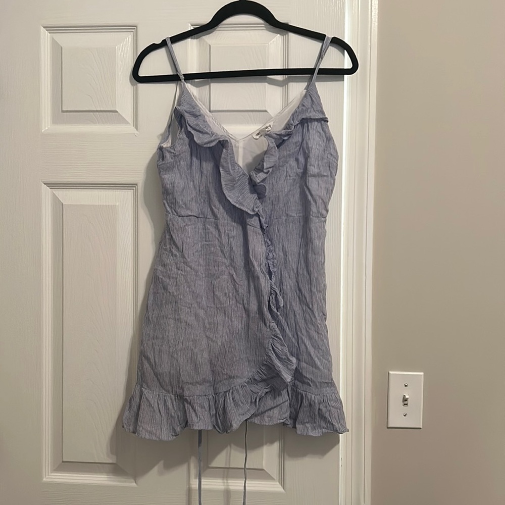 Blue seer sucker wrap dress, M